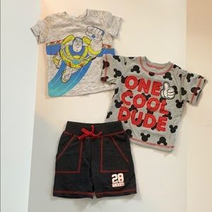 Disney tees and shorts Mickey and Buzz